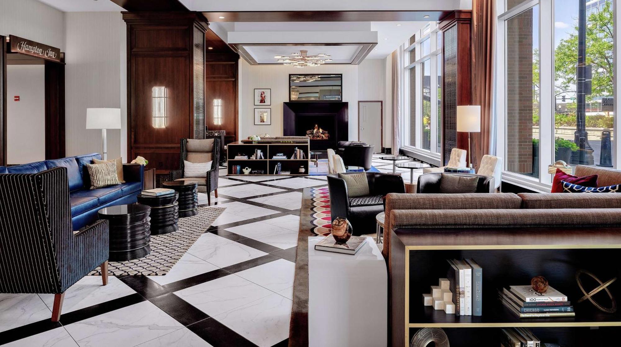 Hampton Inn Chicago Mccormick Place Экстерьер фото